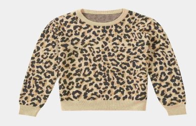 How Do Chunky Knit Sweaters Differ From Regular Sweaters?